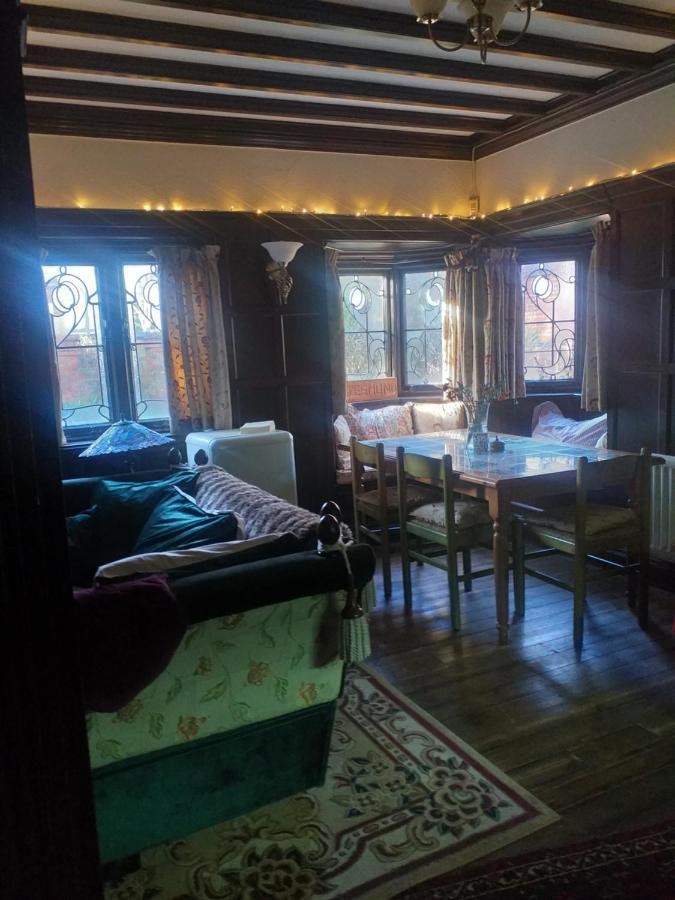 Jesmond House 4 *