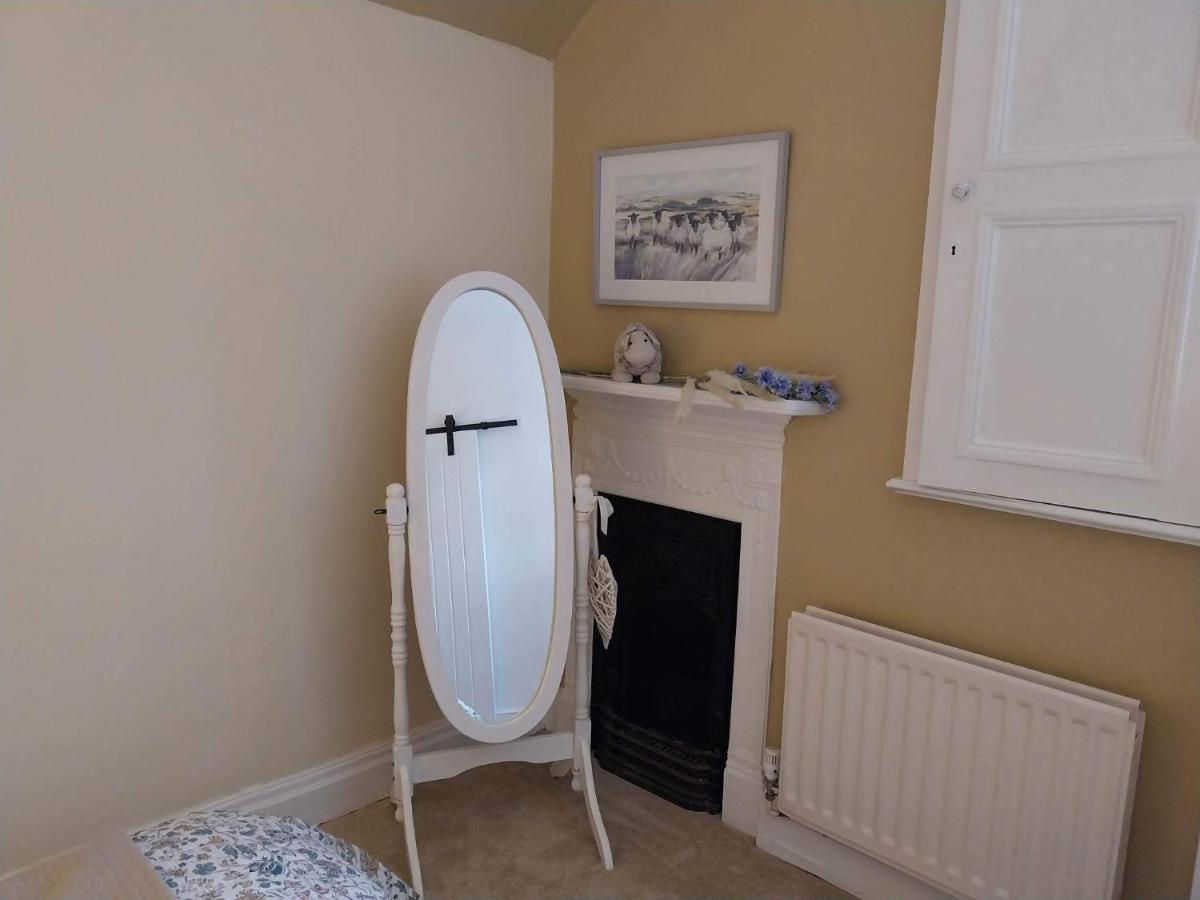 Jesmond House 4 *